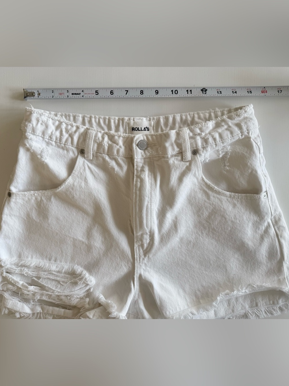 ROLLA'S White Distressed Denim Shorts Dusters high rise slim Size 31 - Picture 7 of 8